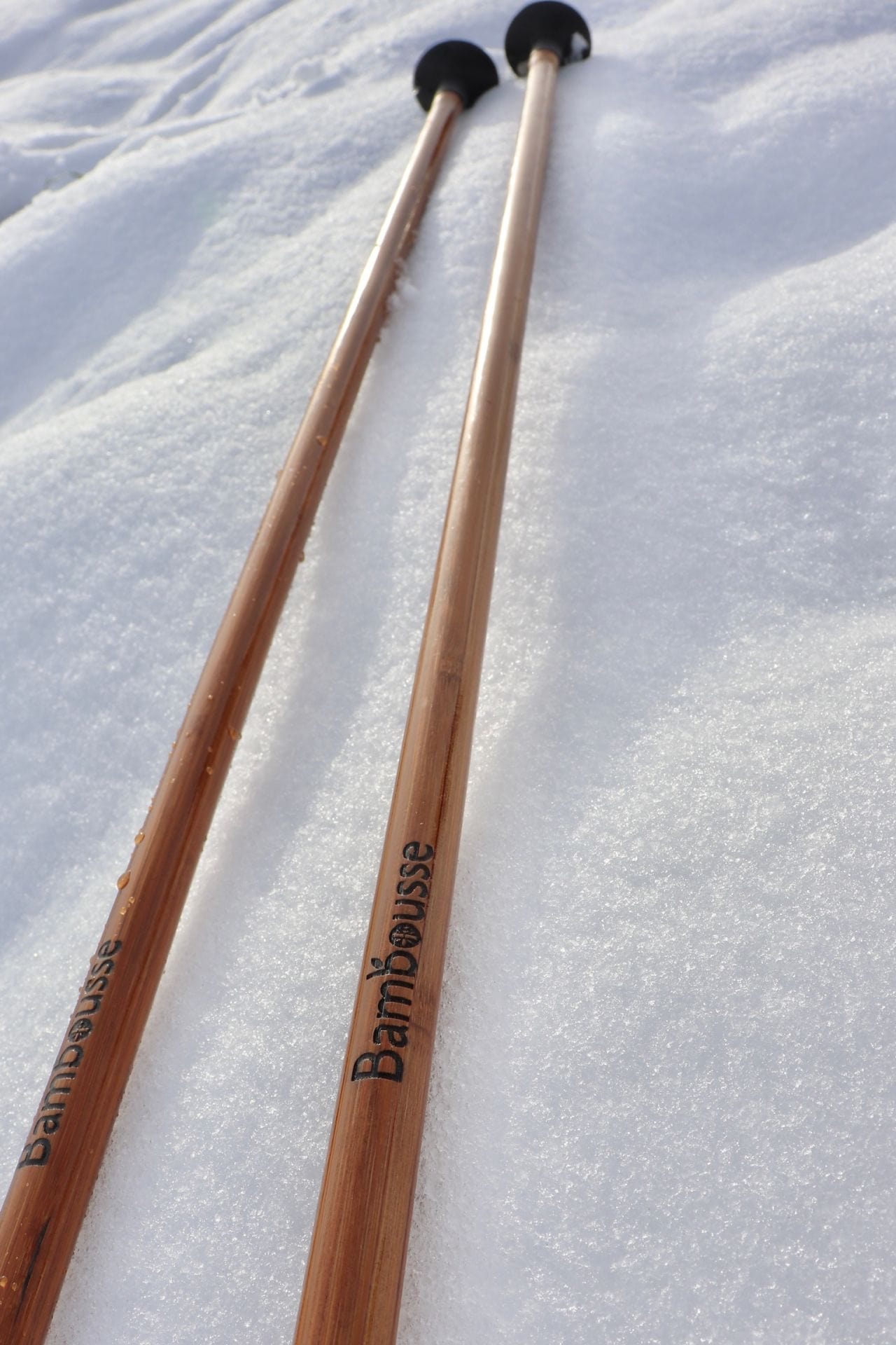 Bâtons de ski en bambou par BAMBOUSSE