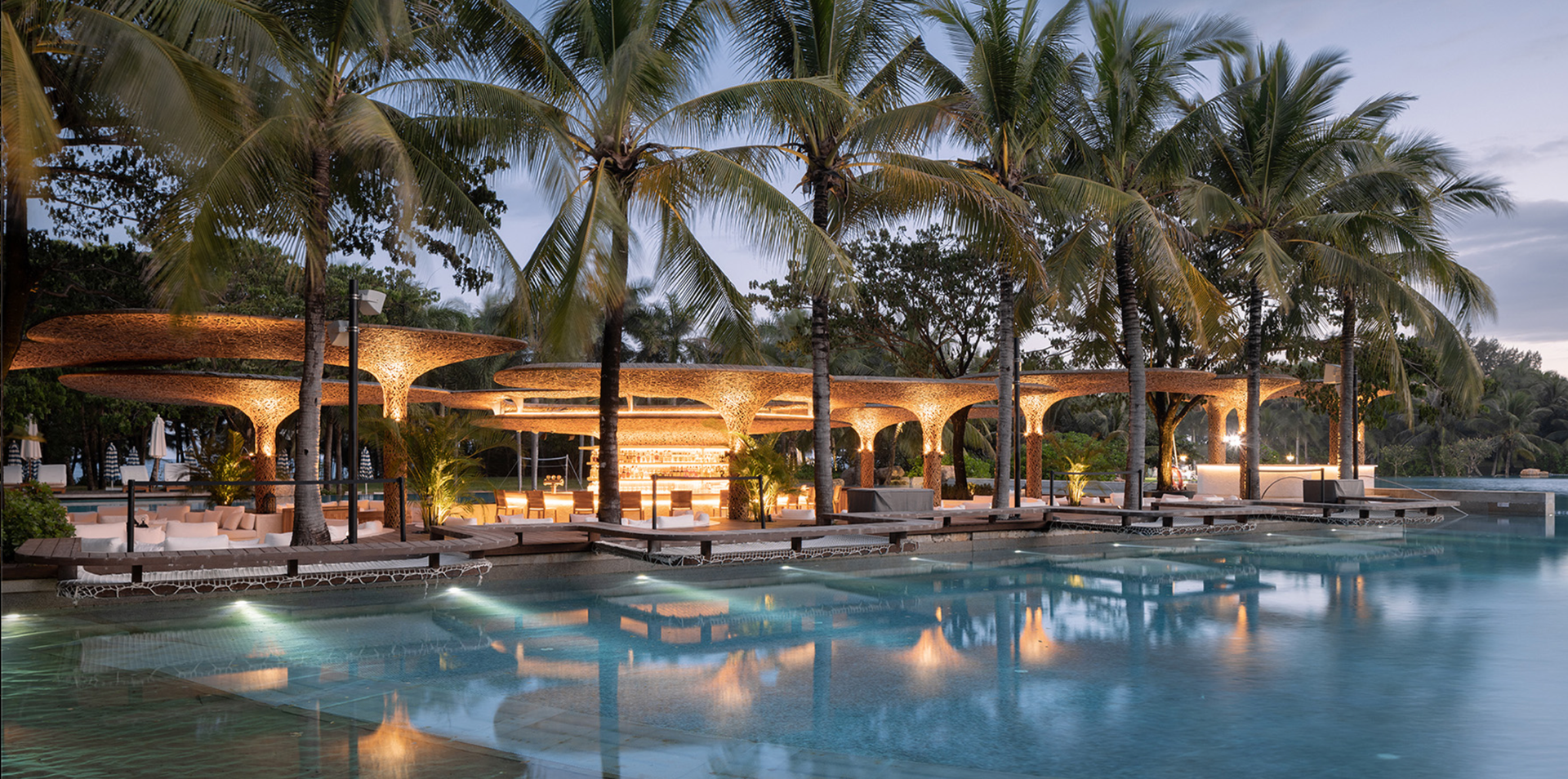 Arbre bambou Beach club The Sanya EDITION