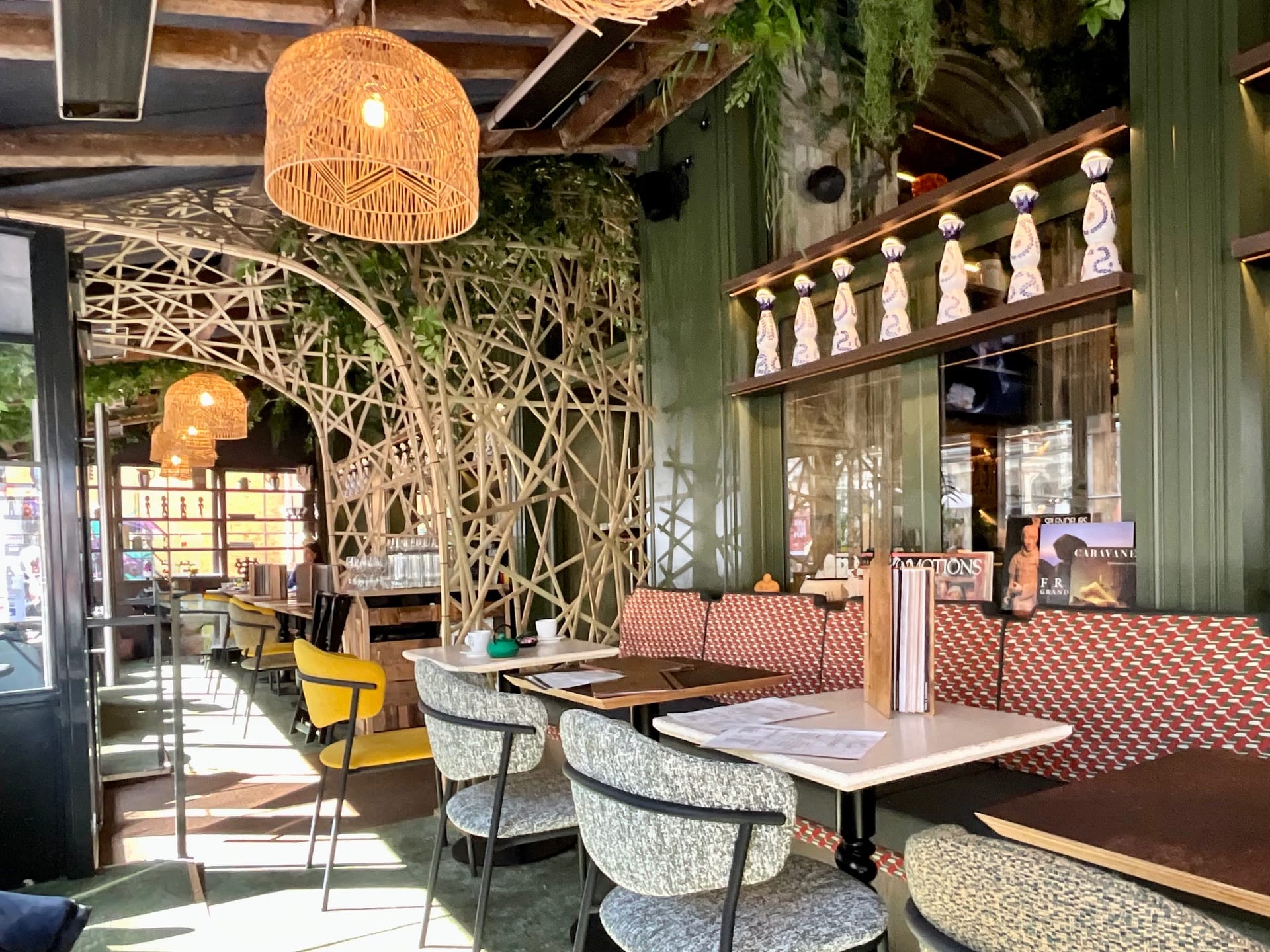 Restaurant Maison Gloria Lyon - Cocons en bambou